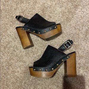 Women’s Chunky Heels size 10